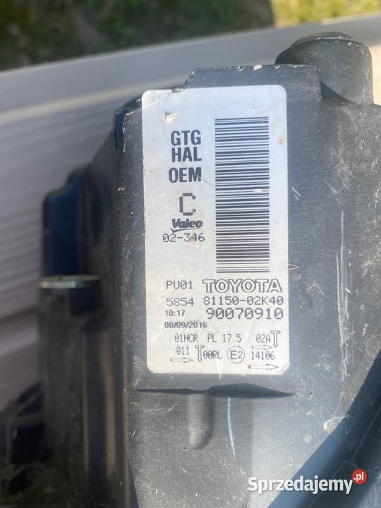 TOYOTA AURIS MK2 lampa lewa 8115002K40 Dębica