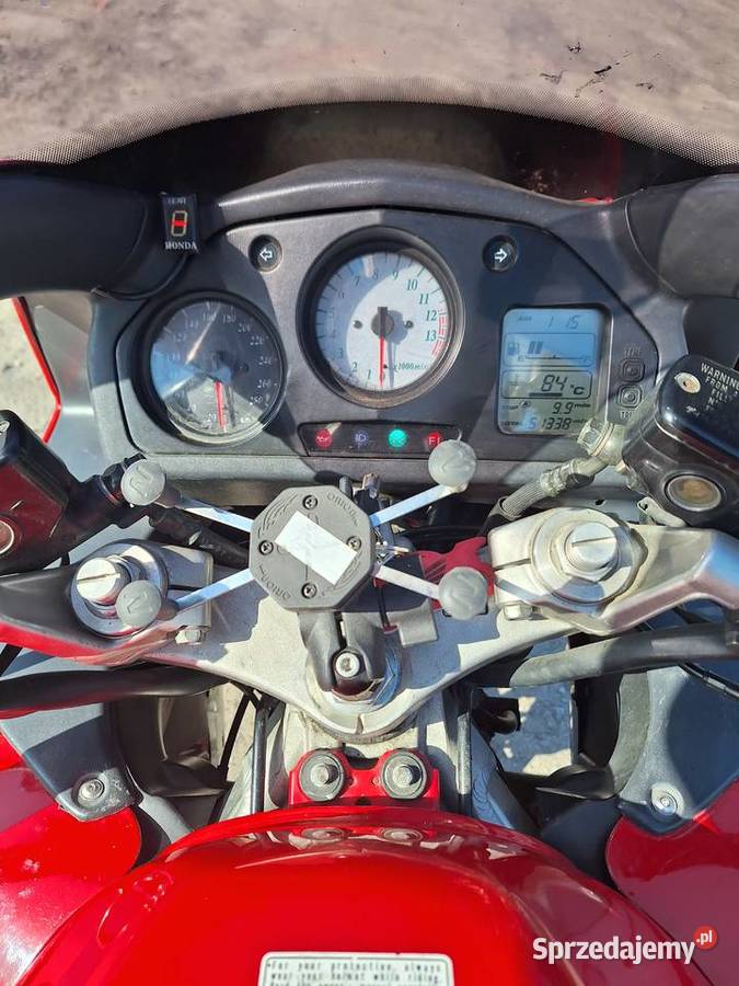 Honda VFR 800 Fi 1999r Macoszyn Duży