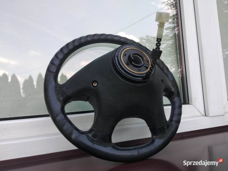VW Golf III 3 Passat B3 B4 kierownica skórzana sprzedam