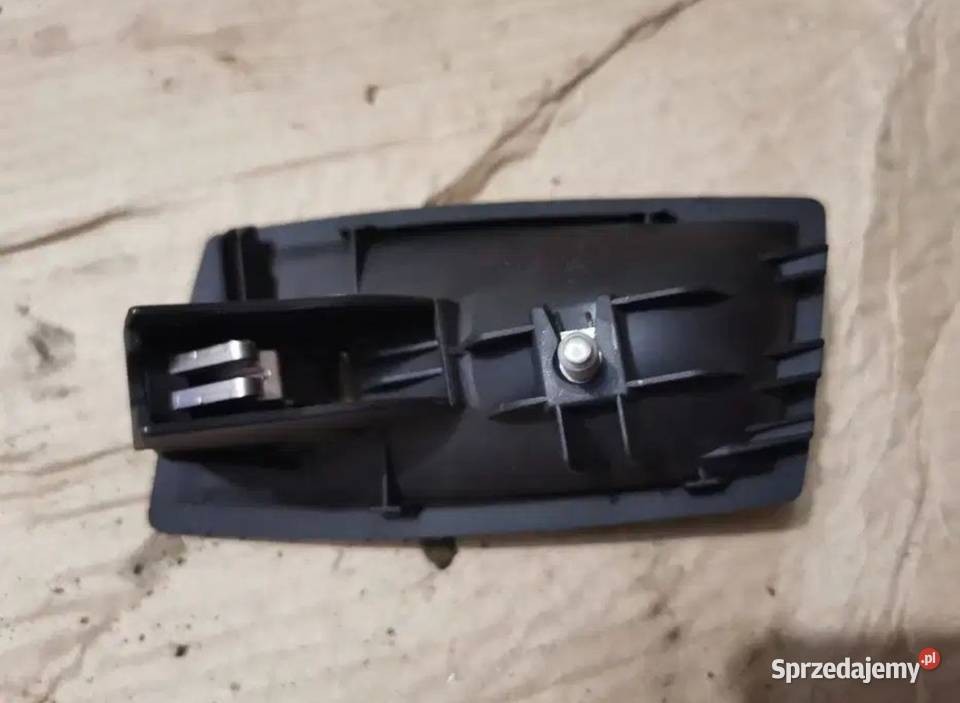 Klamka wewnętrzna prawy przód tył BMW E60 E61 osobowe Żory