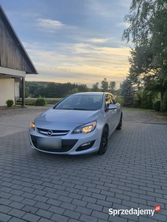 Opel Astra 16Cdti ecoflex gniazdo USB Kartuzy