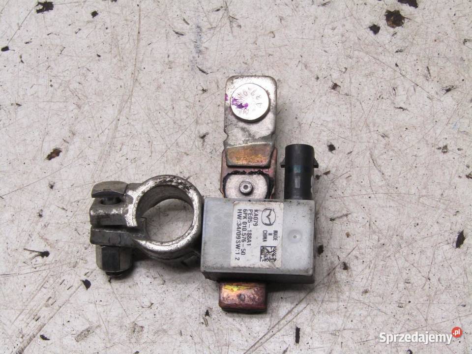 KLEMA MINUSOWA 15 B MAZDA 2 DJ PE05188A1 Materiały instalacyjne