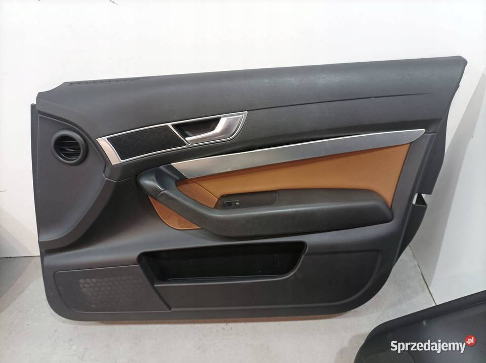 TAPICERKA BOCZEK LEWY PRAWY PRZÓD TYŁ KPL SEDAN