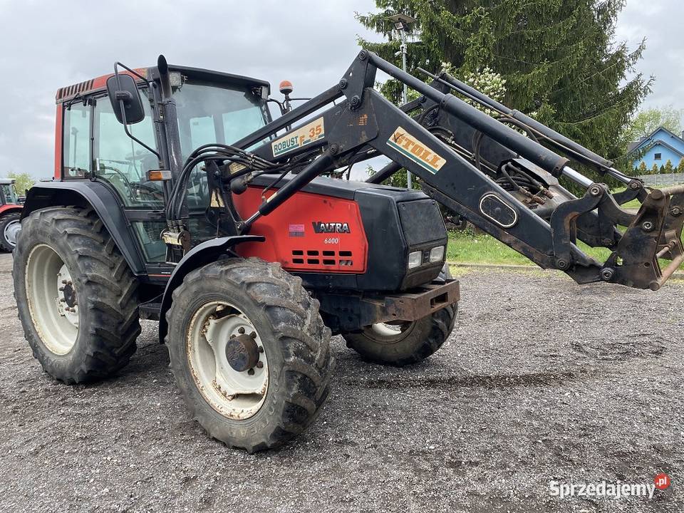 Valtra 6400 ładowacz Stoll