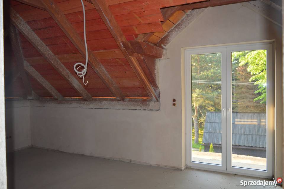 Wyjątkowy dom jednorodzinny z dużą działką Kornatka