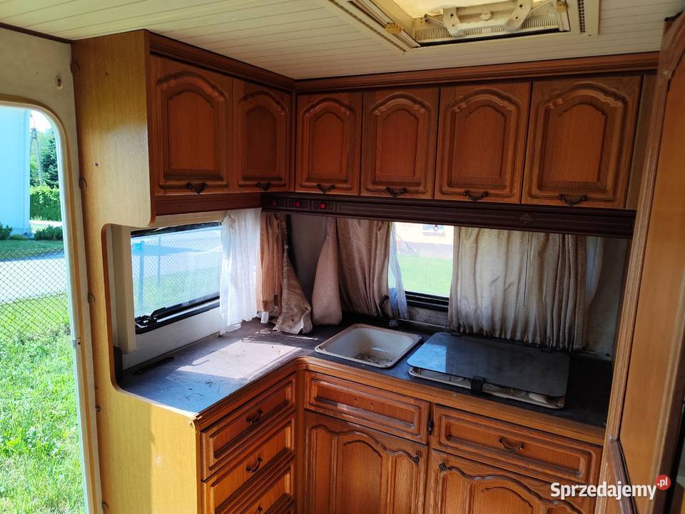 Przyczepa kempingowa Hobby Prestige 720