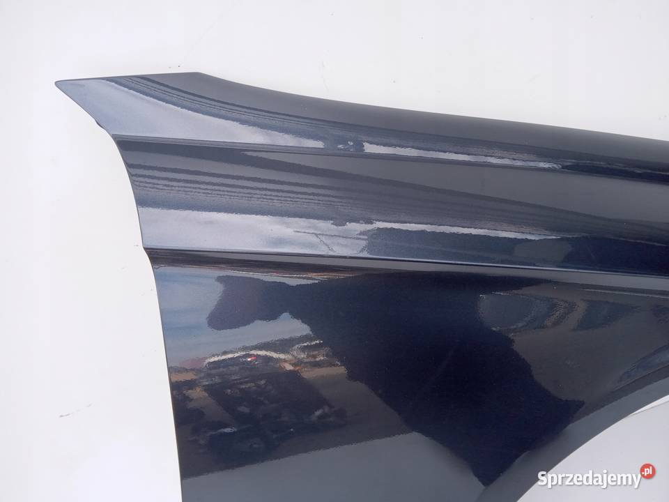 BŁOTNIK PRAWY PRZÓD PRZEDNI MERCEDES CLS W219