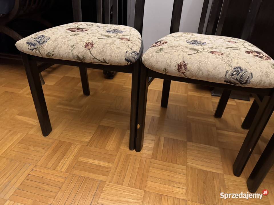 Stół drewniany z 4 krzesłami Warszawa