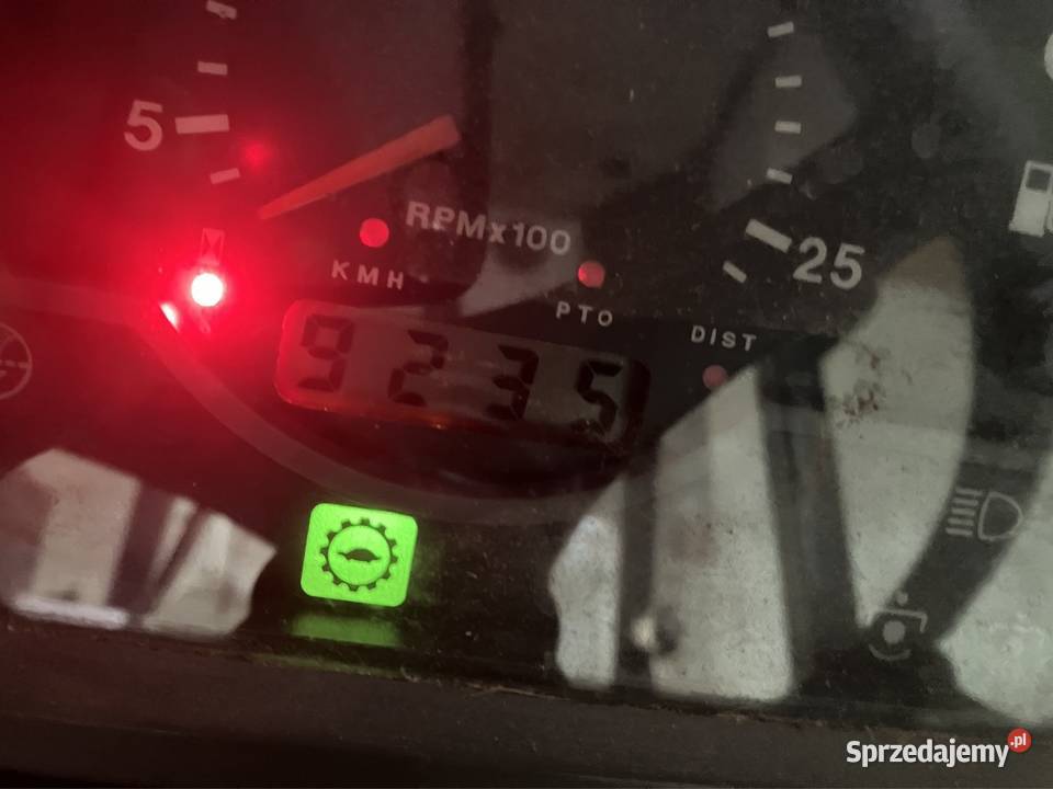 Ciągnik sadowniczy DeutzFahr AgroCompact F80 Domaradz