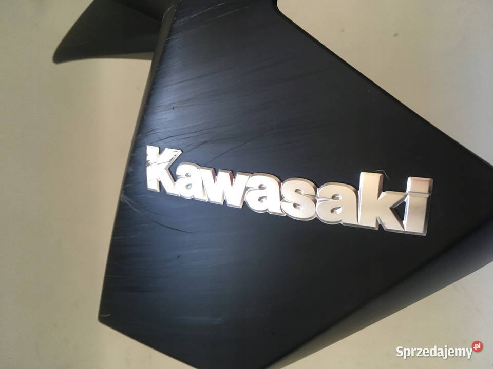 KAWASAKI Z 1000 1013 Plastik Bok centralny prawy Łobżenica