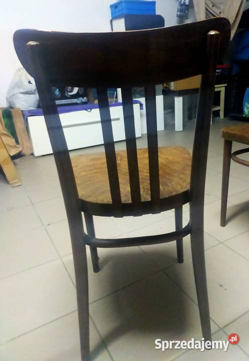 2 sztuki drewnianych krzesał z PRL sprzedam