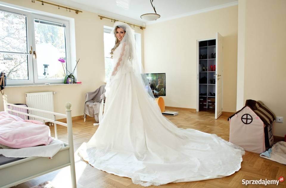 Atelier Pronovias Yamay2014 Warszawa