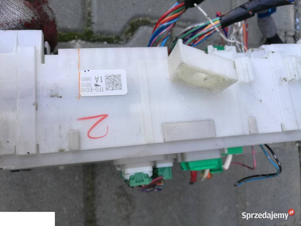 HONDA JAZZ HYBRYDA 2013 PUSZKA BEZPIECZNIKÓW Kozubszczyzna