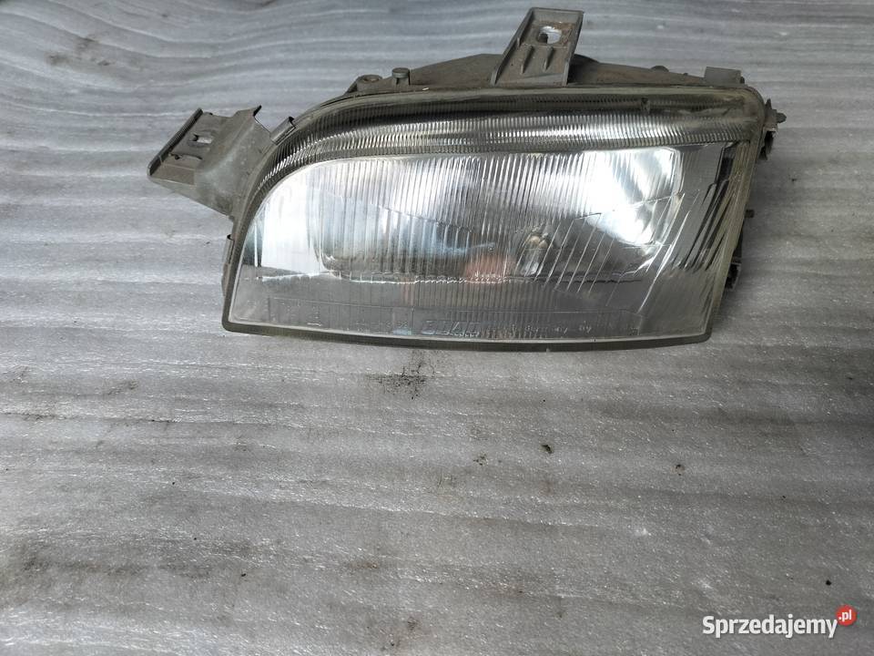 LAMPA PRZÓD PRZEDNIA LEWA PUNTO 1 Kamień-Kolonia sprzedam