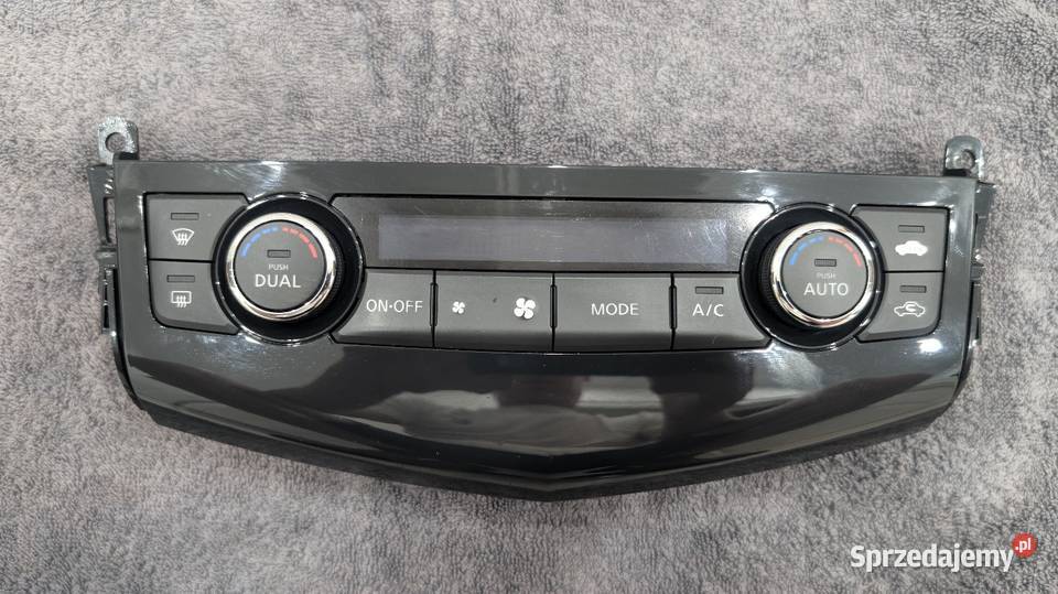 Nissan Altima L33 2105 Teana panel klimatyzacji Szczebrzeszyn
