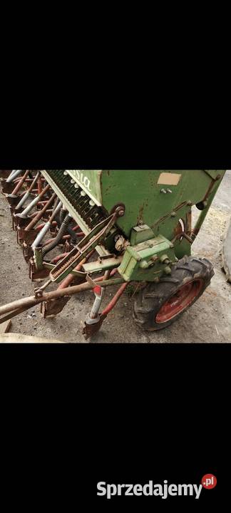 Sprzedam siewnik uszkodzony Cieszanów