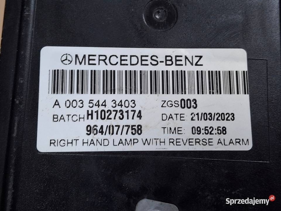 MERCEDES ACTROS MP4 MP5 LAMPA PRAWY TYŁ PRAWA Bieleń