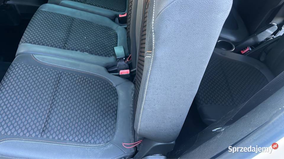 Fotele Opel zafira C lift 7osobowa osobowe Mielec