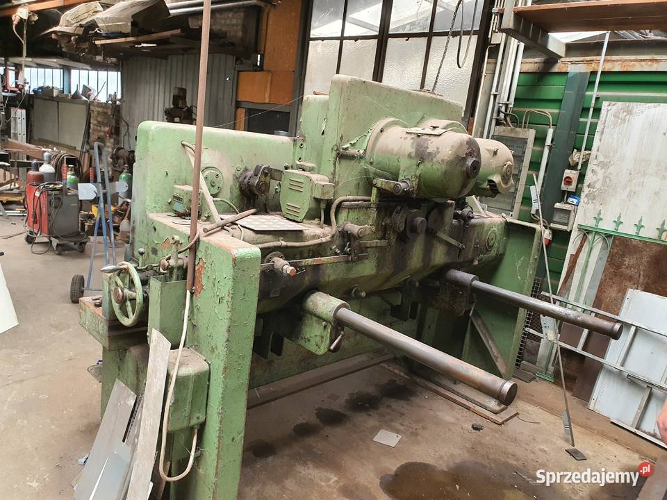 Maszyna do cięcia blachy Błaszki