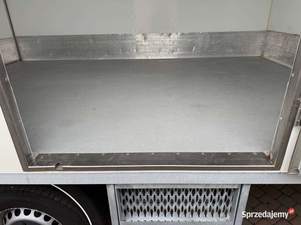 Mercedes Sprinter 30 Chłodnia Mroźnia Winda 247 Napęd tylna oś Rawa Mazowiecka