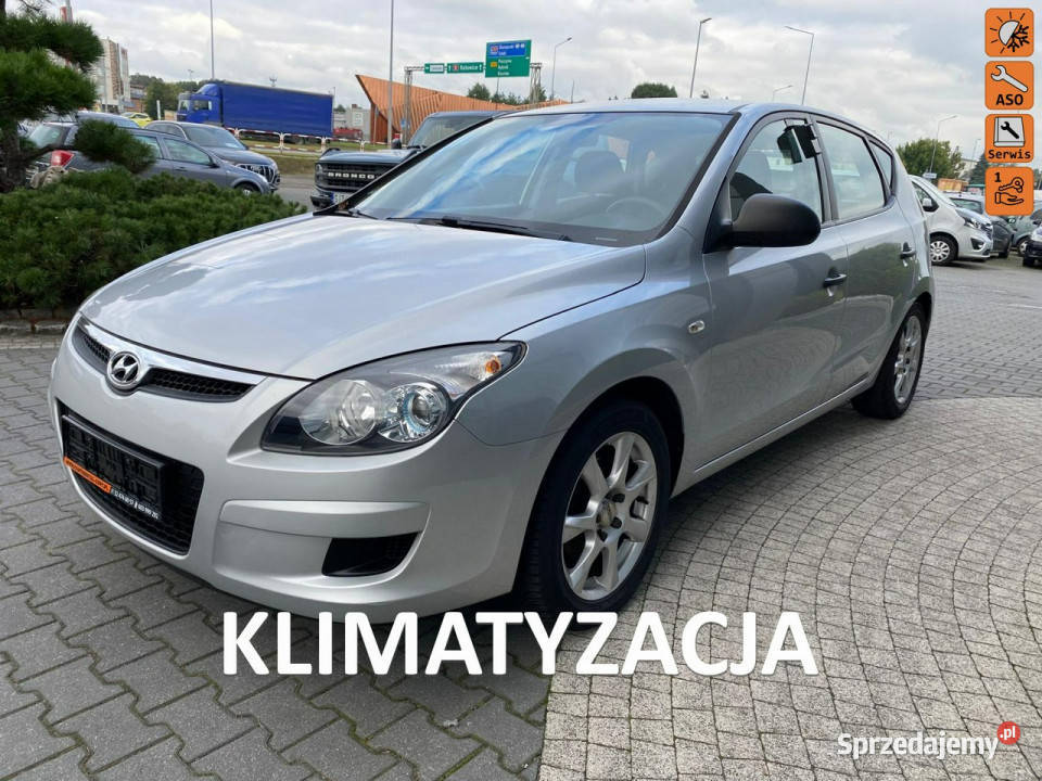 Hyundai i30 klimatyzacja el szyby centralny 109KM Żory
