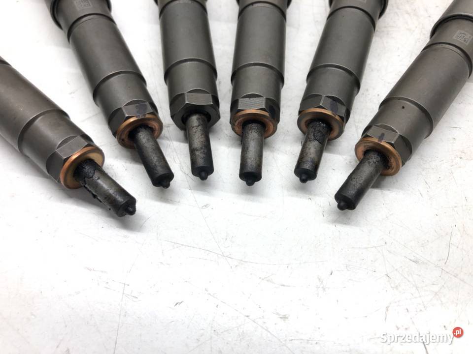 WTRYSKIWACZE KOMPLET BMW E93 0445115048 30 231