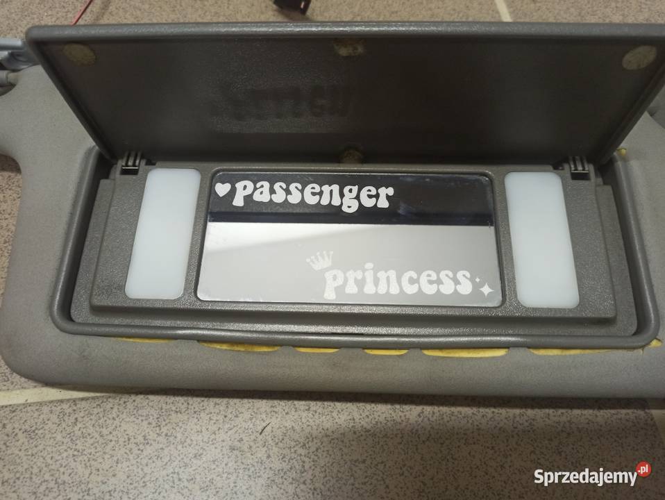 Podświetlany daszek przeciwsłoneczny audi 80 b4