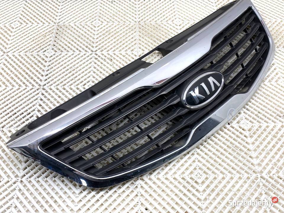 ATRAPA GRILL KIA SPORTAGE III 863613U000 SUV osobowe Atrapy podkarpackie