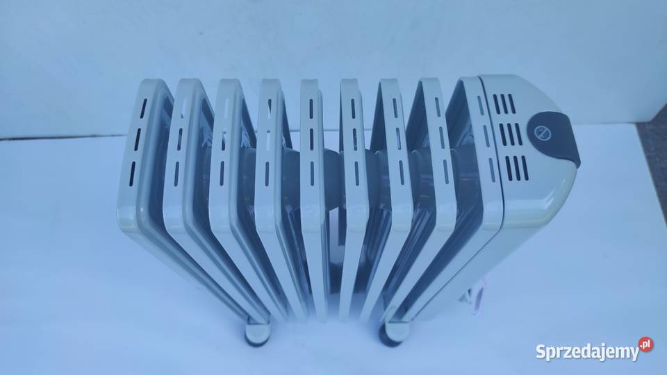 Grzejnik olejowy DeLonghi TRRS0920 2000 W Jadowniki sprzedam