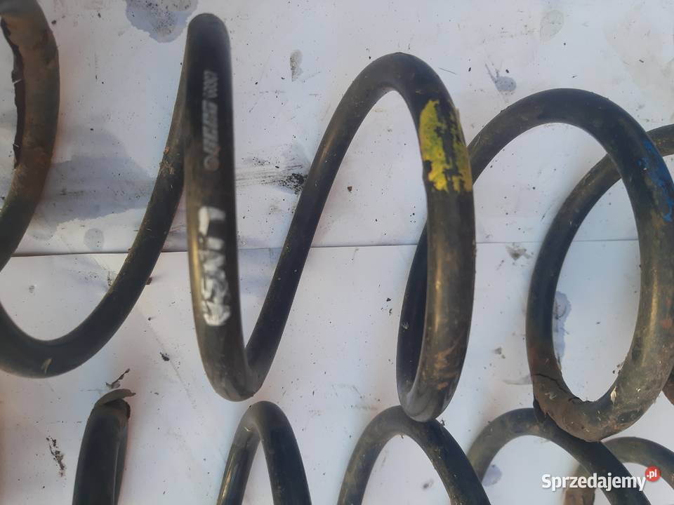 Fiat Linea komplet 2 sprężyn tylnych sprężyna osobowe łódzkie