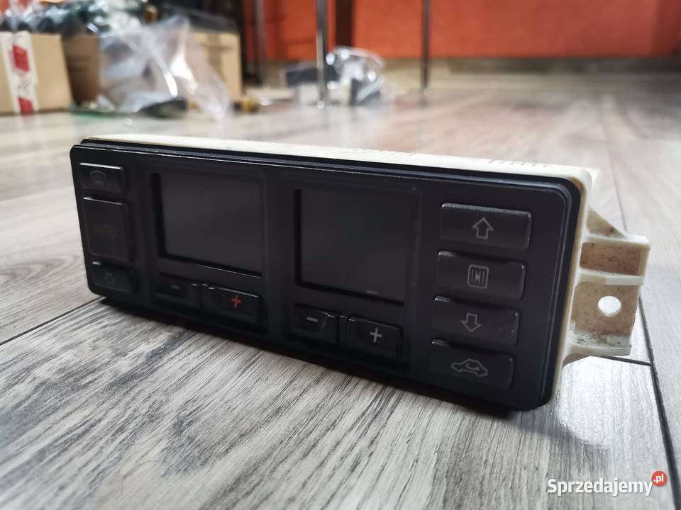 AUDI A4 B5PANEL KLIMATYZACJI 8D0820043H Trzeciewiec