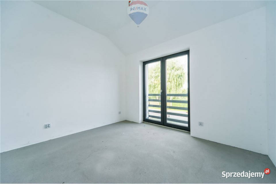 Nowy ekonomiczny dom w zabudowie bliźniaczej Rok budowy 2023 Oświęcim