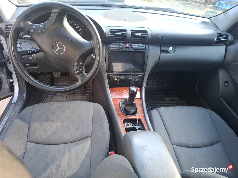 Mercedes klasa C światła LED Więcbork