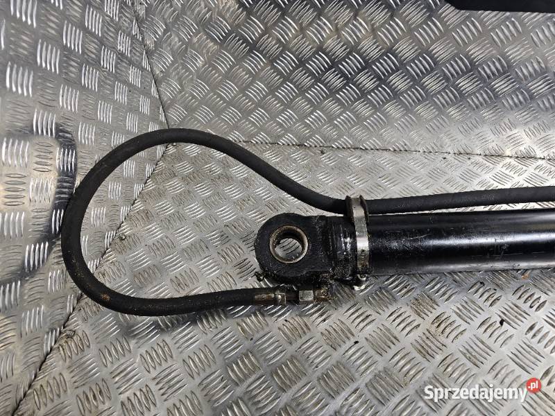 Siłownik wychylania łyżki Caterpillar 420D 442D Gdynia