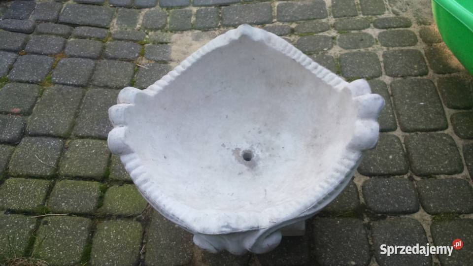 Donica ogrodowa betonowa fontanna Architektura ogrodowa Lublin