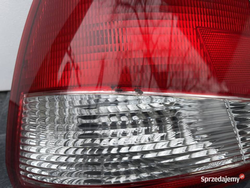 HYUNDAI ACCENT 2 LEWA LAMPA TYŁ wielkopolskie Ostroróg