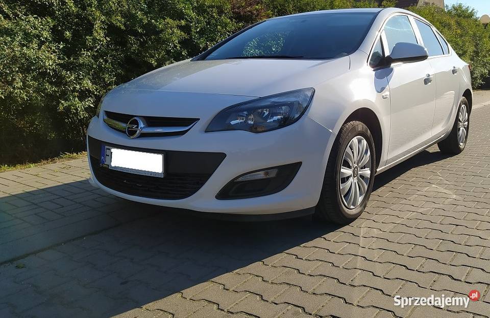 Opel Astra 1.6 benzyna 1 właściciel prywatny