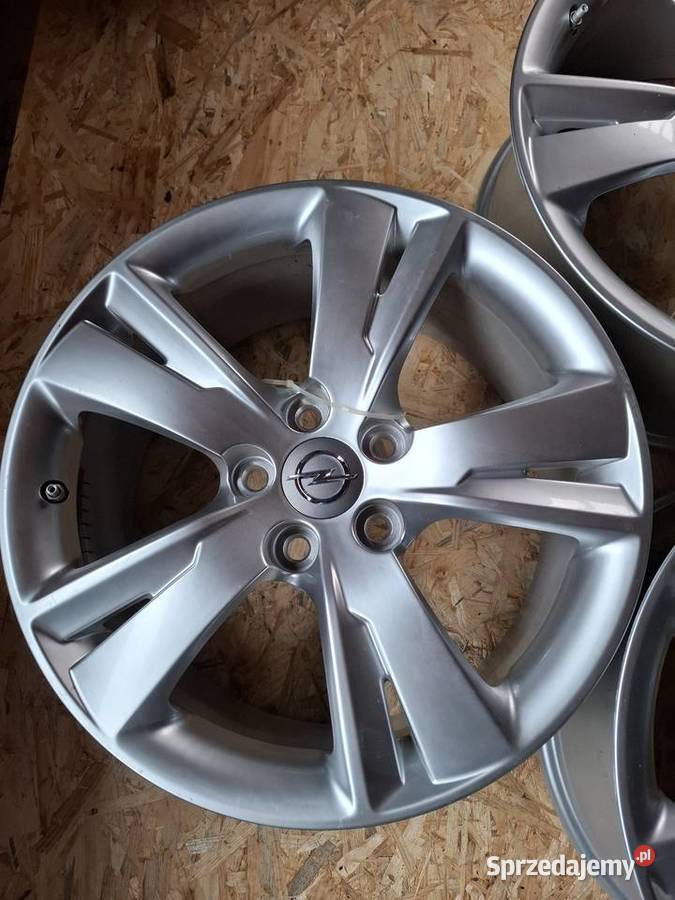 Felgi aluminiowe Opel GM r18 5x120