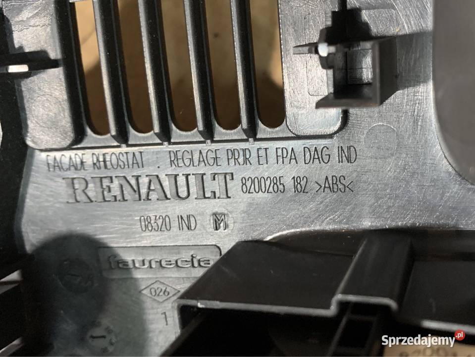 Panel przełączników 8200285182 Renault laguna 2 zachodniopomorskie Szczecin