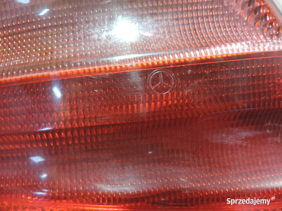 LAMPA TYLNA LEWA KOMPLETNA MERCEDES C KLASA W203 osobowe Nowy Sącz