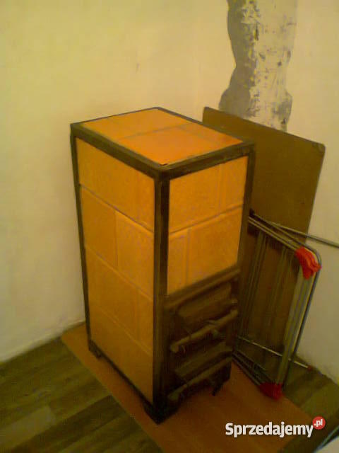 PIEC KAFLOWY W RAMIE Piece i kominki
