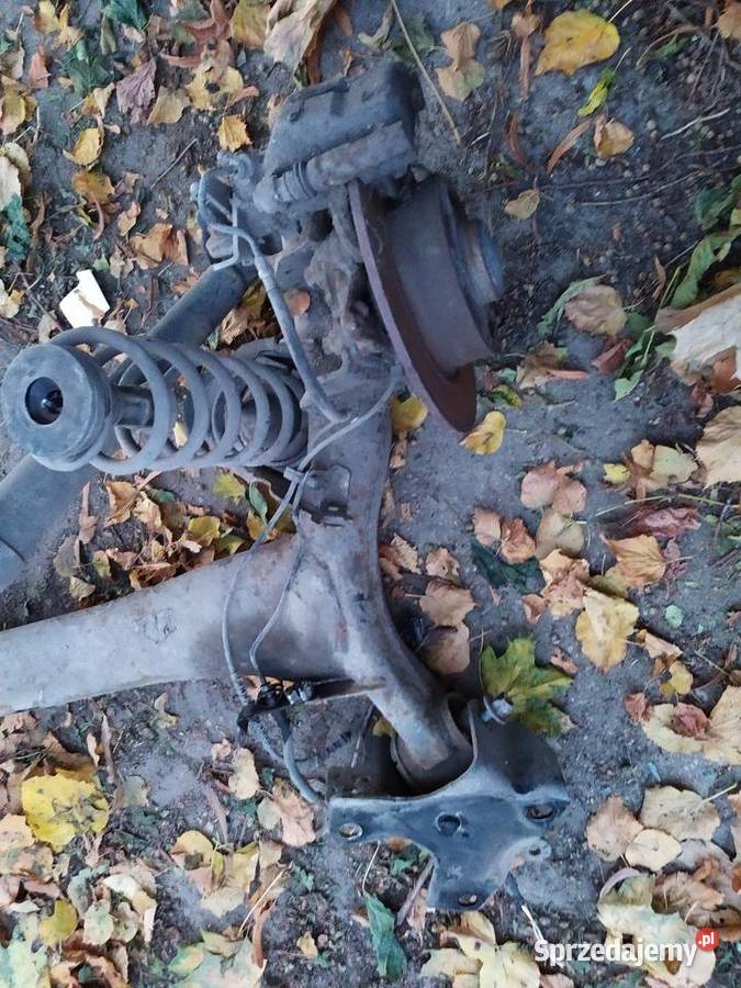 Renault megane III 3 kombi belka tył tylna oś wielkopolskie Trzemeszno