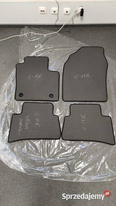 Dywaniki Welurowe Toyota CHR 2016 Akcesoria samochodowe sprzedam