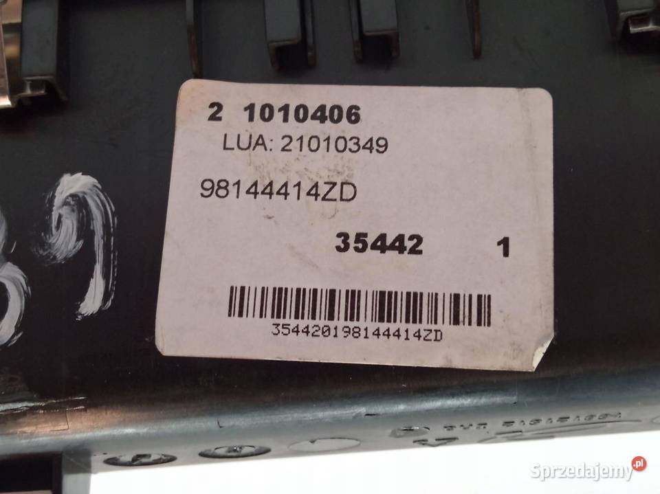 PRZEŁĄCZNIK SZYB LEWY PRZÓD 96783350ZD Toyota