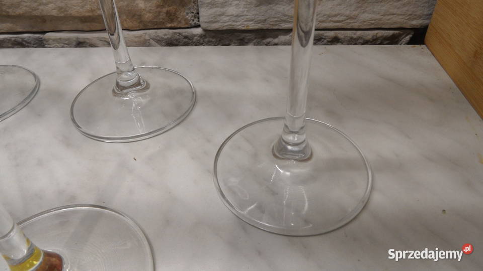 Wysokie kieliszki 6 sztuk wino itp Poznań