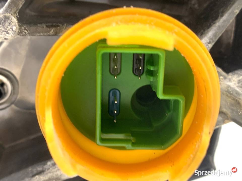 LUSTERKO LEWY BMW F16 SUV 1419 Sophistograu