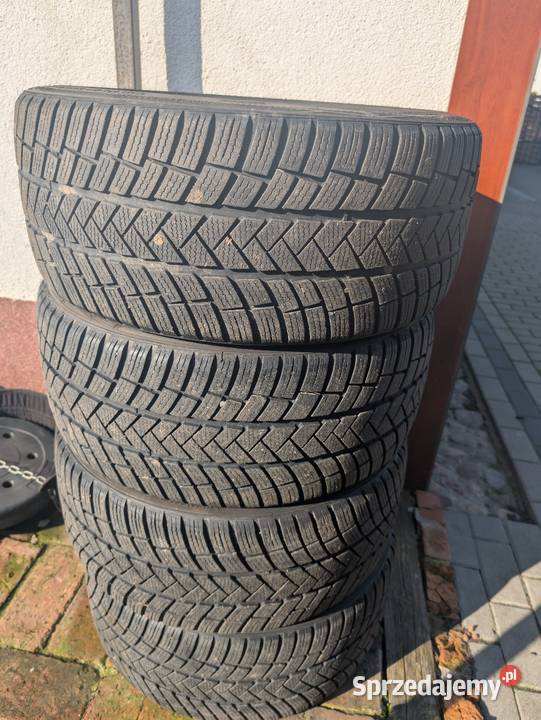 Opony lato i zima 22540 r18 Samochodowe wielkopolskie Rydzyna