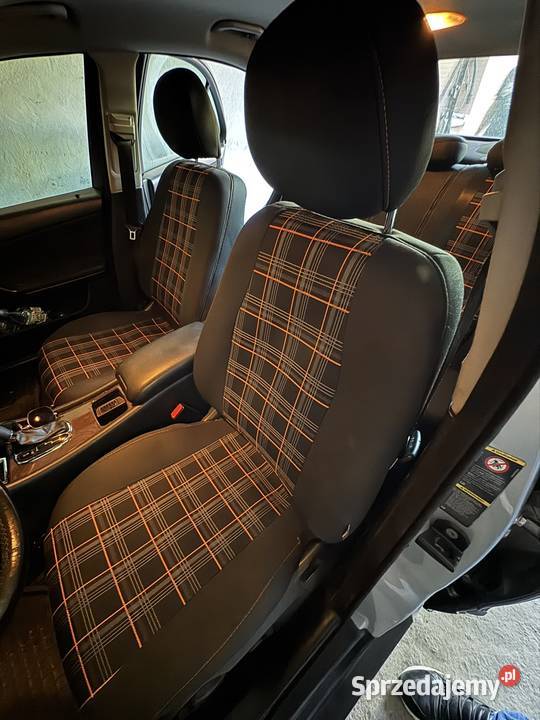 Dedykowane pokrowce Mercedes Benz w203 Tychy sprzedam
