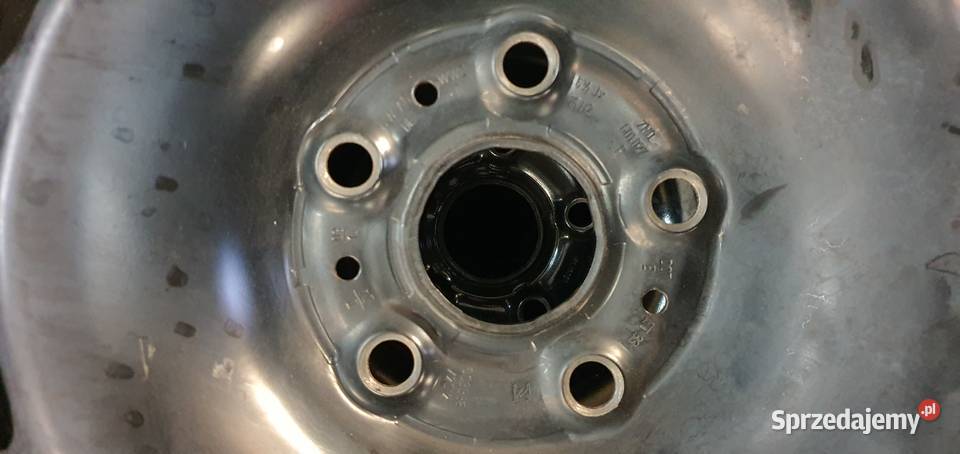 VW 4 5x112 ET 33 Ładne Opony zimowe z felgami Opony i felgi sprzedam