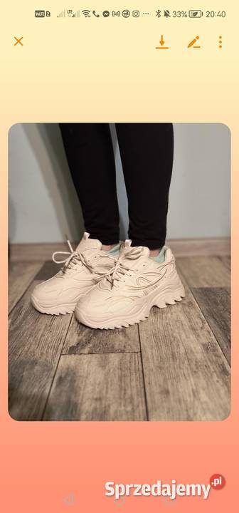 Buty sportowe damskie Obuwie sportowe Leśmierz